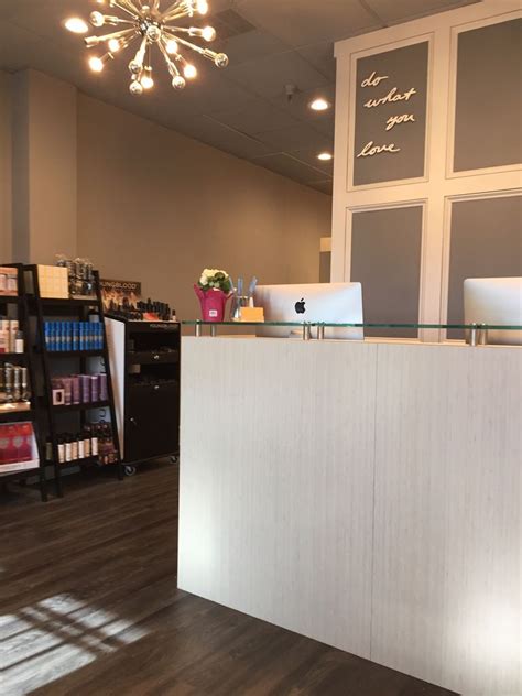 Salon JaDor, 70 Village Center Dr, Freehold, NJ 07728, US.